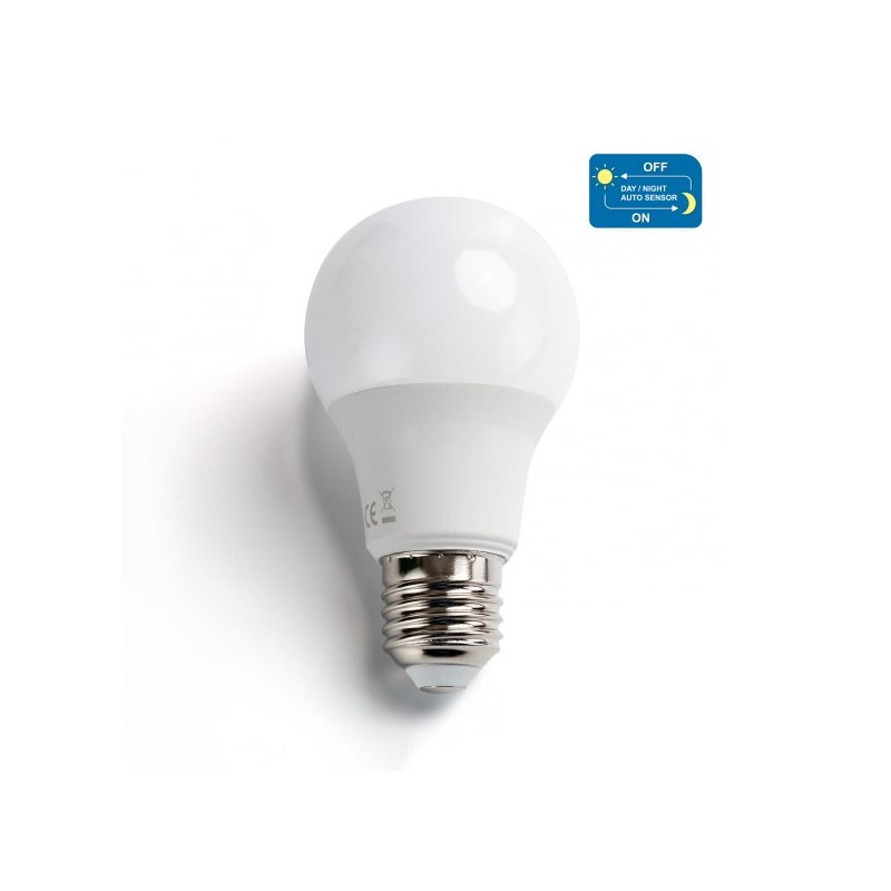 LAMPADINA LED A5 A60 CON SENSORE3000KE27